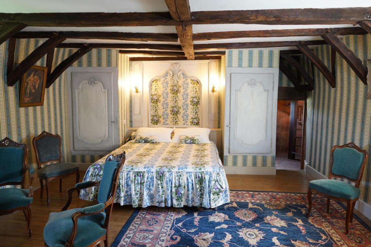 Chateau De Vassinhac Chambres D'Hotes Collonges La Rouge Exterior foto